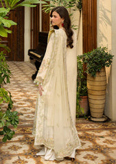 Lawn - Mahnur - Shanaya 26 - Volume 2 - SH#11