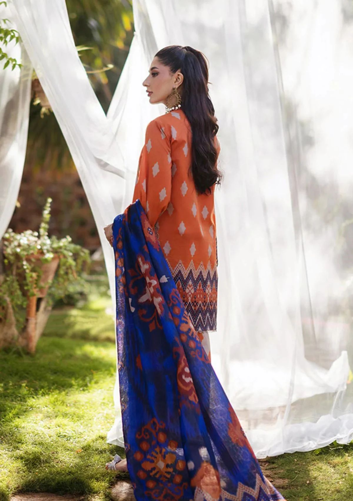 Lawn Collection - Zainab Chottani - Tahra Lawn 24 - ZCT24#8A