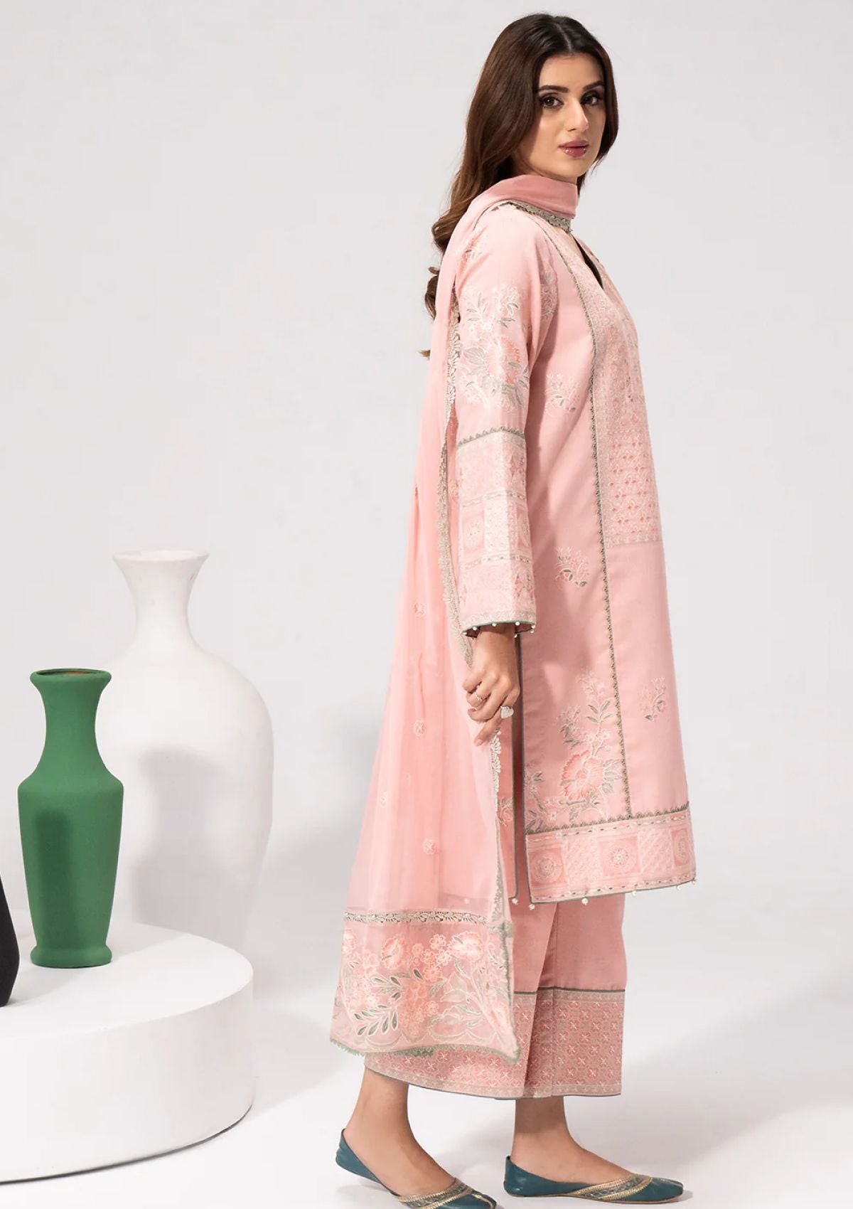 Winter Collection - Saad Shaikh - Luminaa - Marmalade