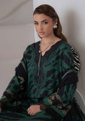 Winter - Nureh - Signature Prints Marina 26 - SP#221