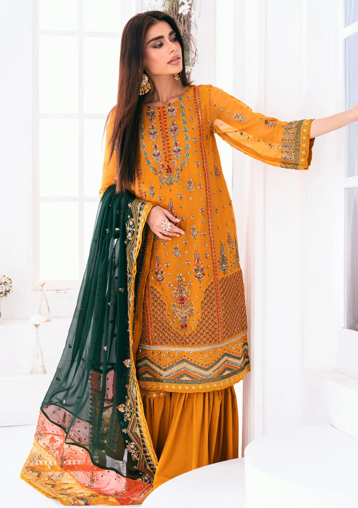 Formal Collection - Noorma Kaamal - Lallaria - Volume 3 - NK-LLC-21