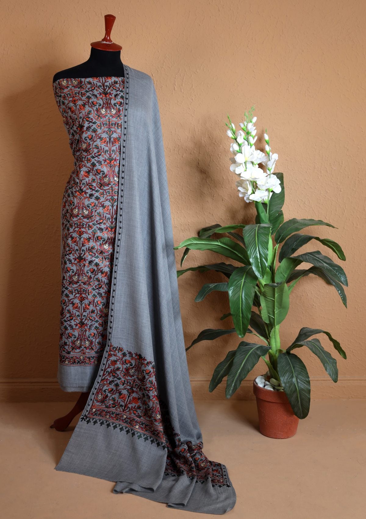 Winter Collection - Riwaj - Pashmina Embroidered Suit - Volume II - D#04 (A)