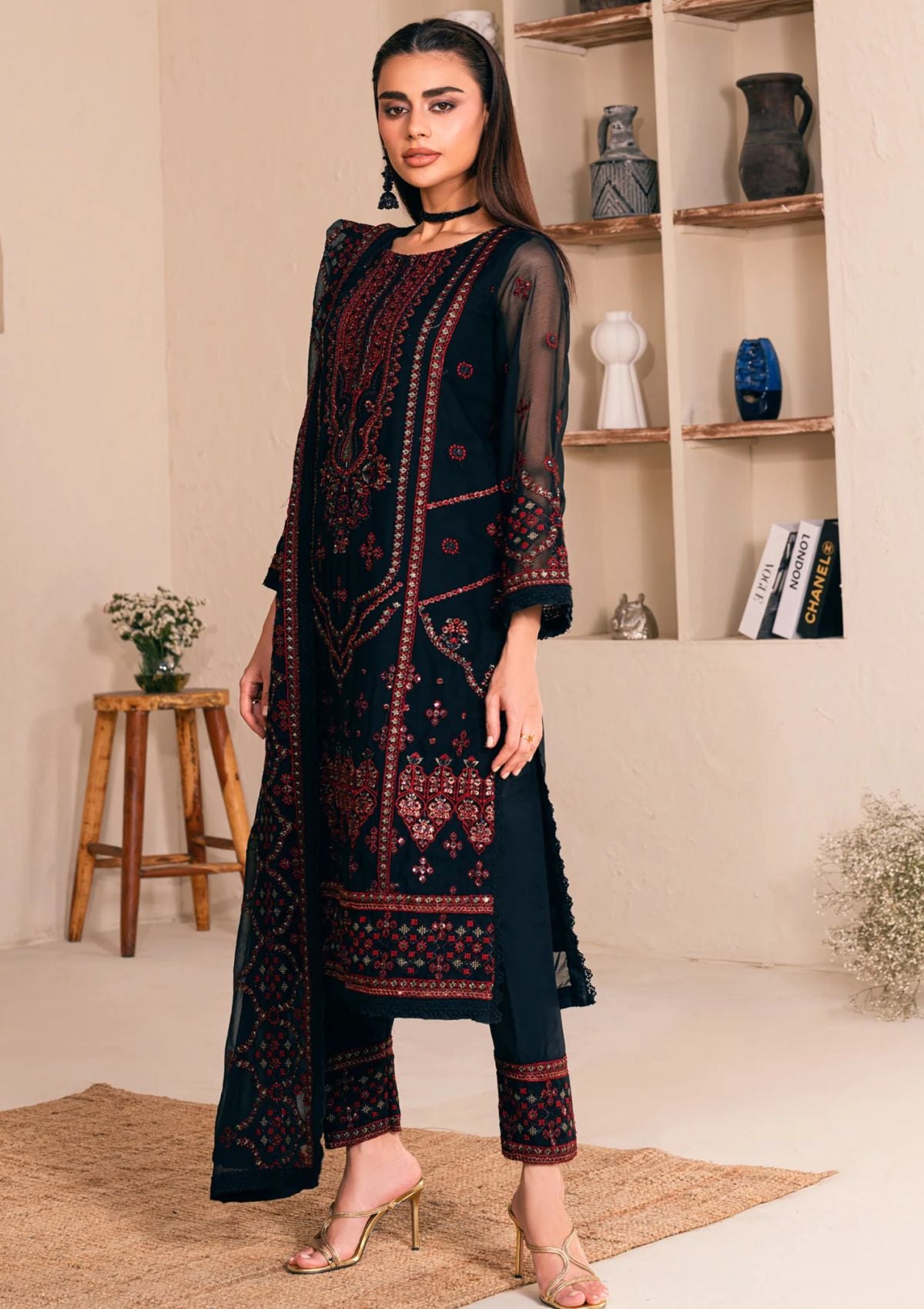 Formal Collection - Noorma Kaamal - Lallaria - Volume 3 - NK-LLC-28