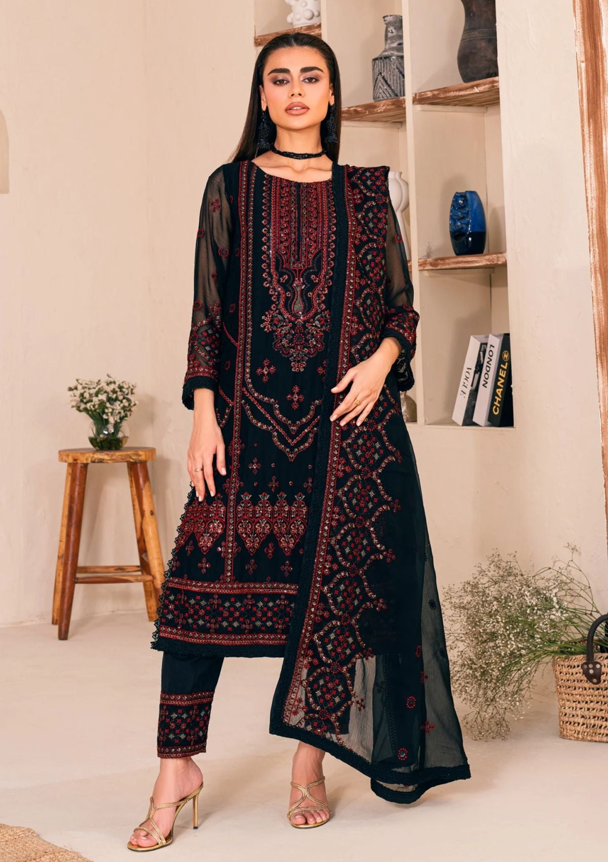 Formal Collection - Noorma Kaamal - Lallaria - Volume 3 - NK-LLC-28