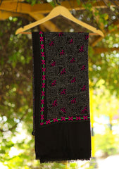 Wool Needle Work Shawl D - 54 - Black 2