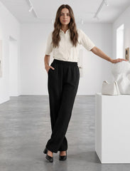 Pret - Moven - Cotton Linen Trouser - Black