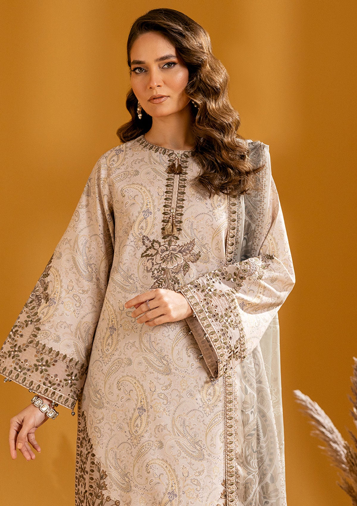 Lawn Collection - Alizeh - Maahi - AM24#09 - Hira
