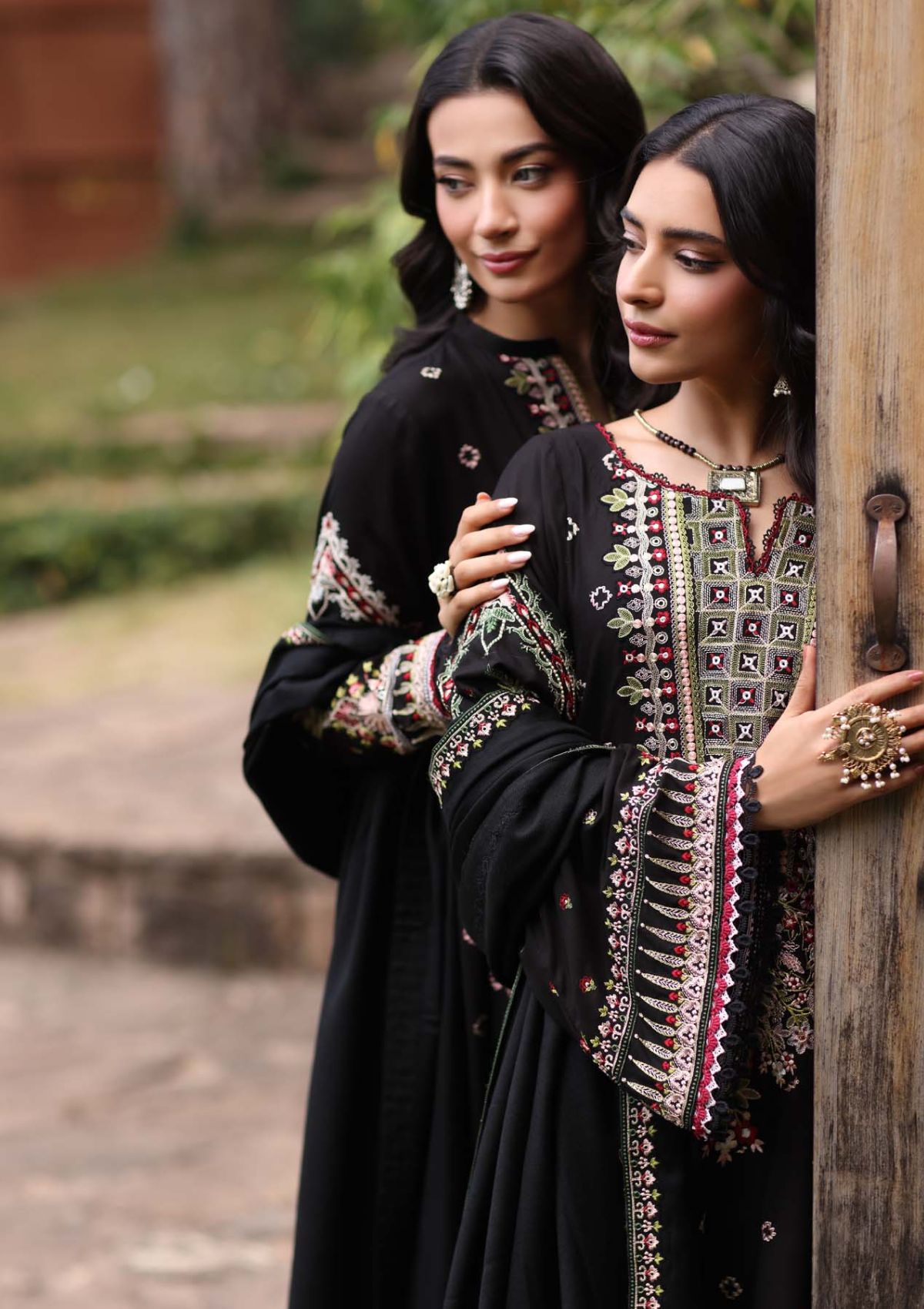 Winter Collection - Noor - Saadia Asad - Suzaanikari - NSK24#05