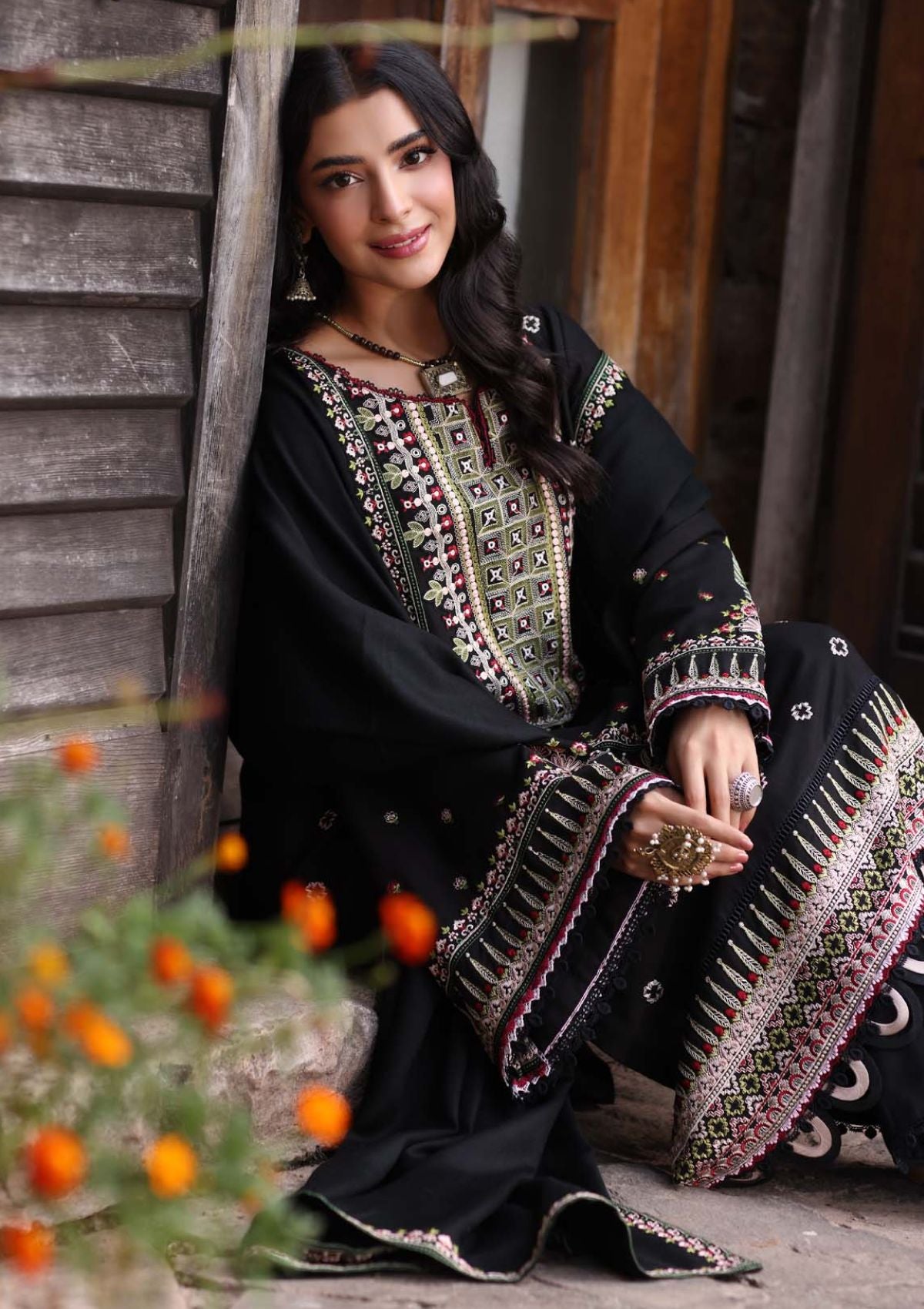 Winter Collection - Noor - Saadia Asad - Suzaanikari - NSK24#05