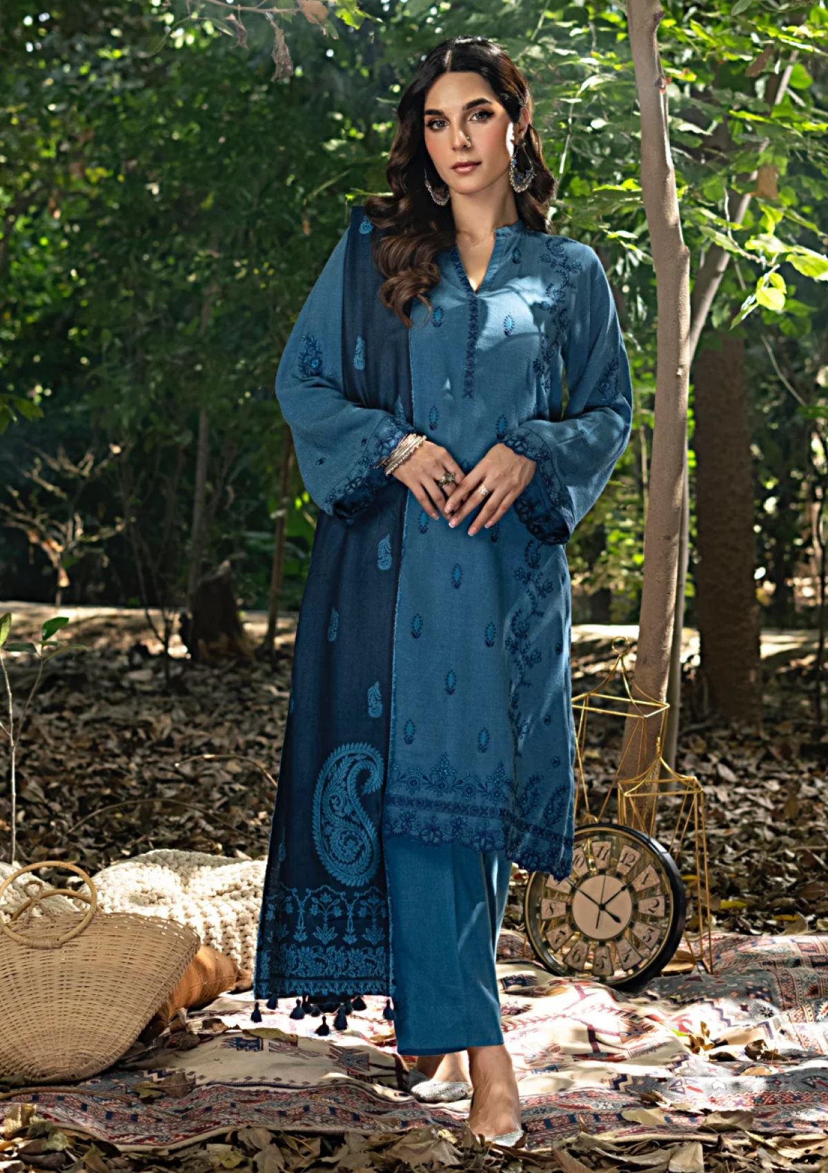 Winter Collection - Lakhany - Luxury Winter 24 - LG-AR-0044