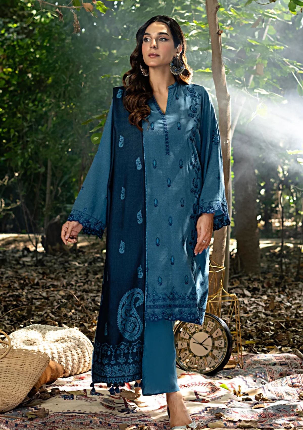 Winter Collection - Lakhany - Luxury Winter 24 - LG-AR-0044