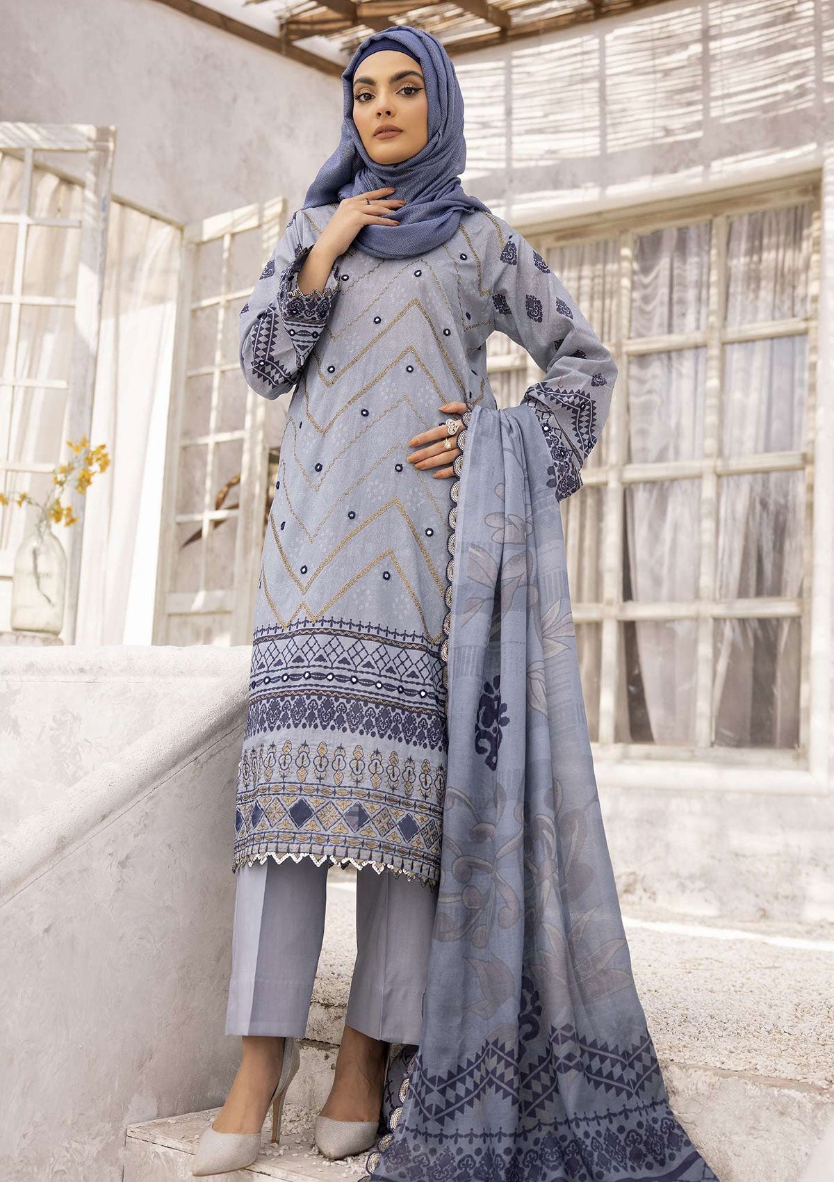 Lawn Collection - Dua - Gul-e-Zarki - Sapphire - DGS24#09