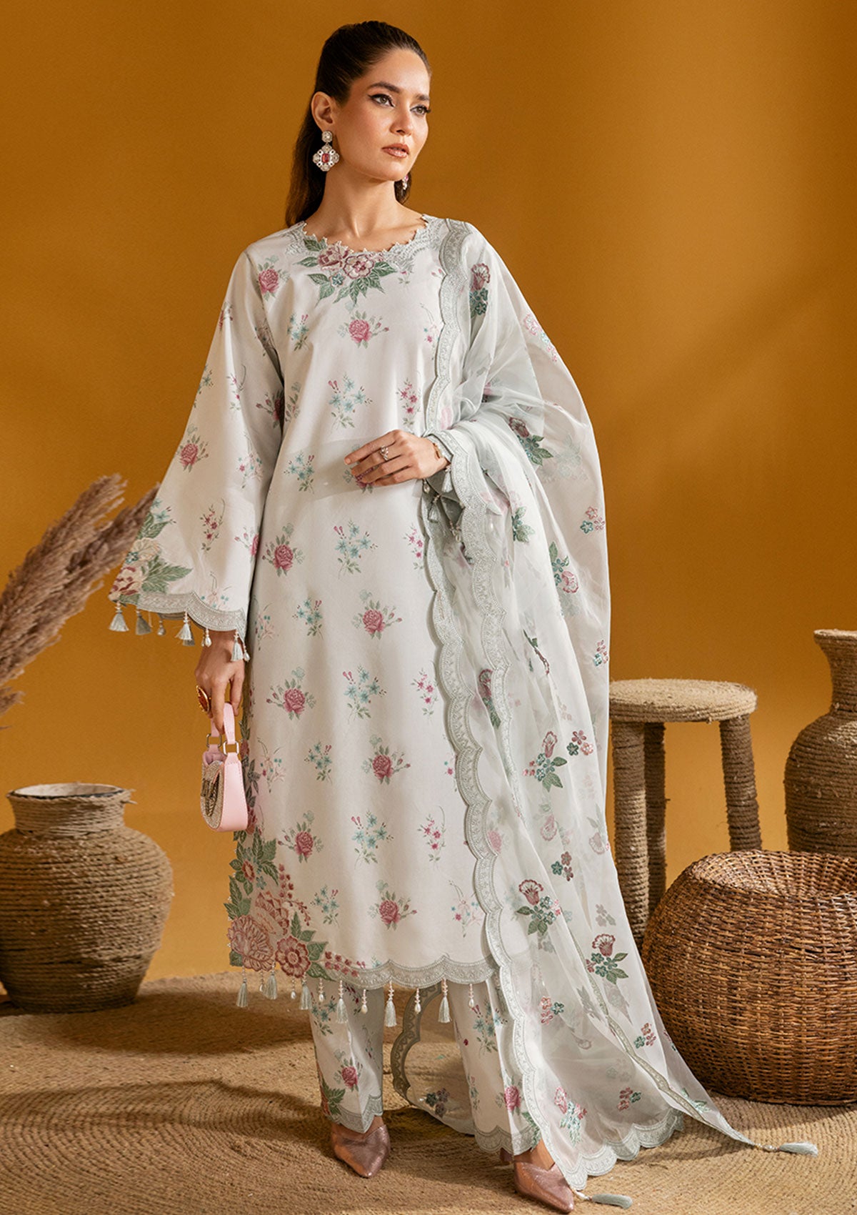 Lawn Collection - Alizeh - Maahi - AM24#01 - Ivy