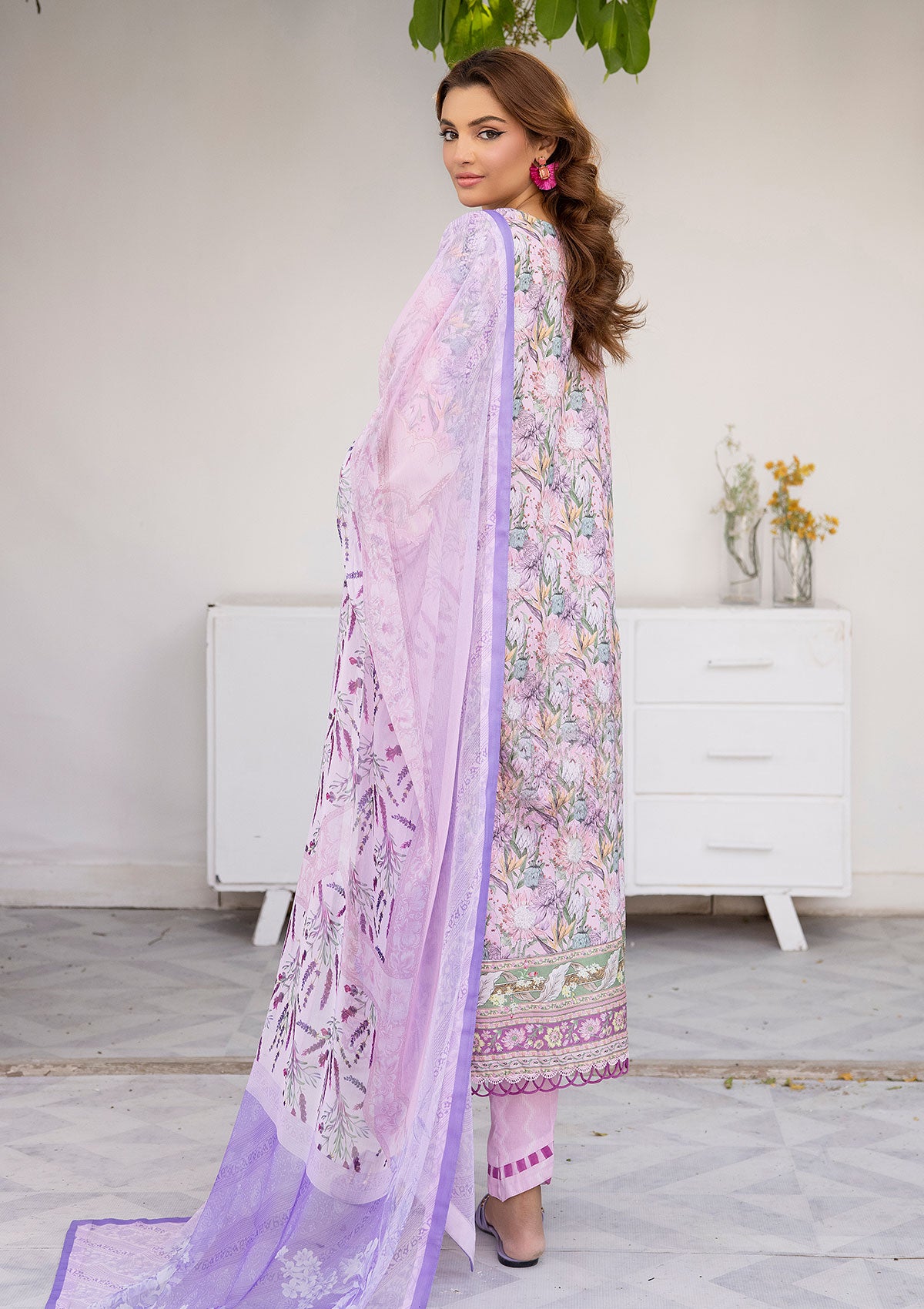 Lawn Collection - Tessa - Khunak - FLORAL FANTASY