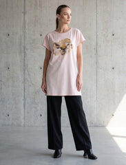 Pret - Moven - Round Neck T-Shirt - Pink