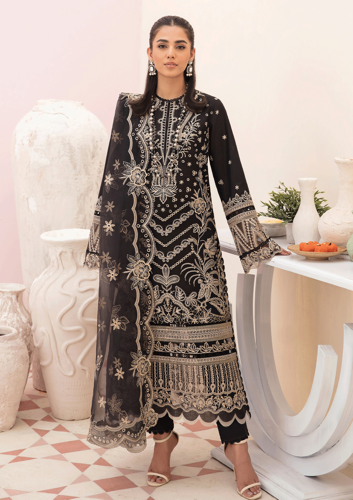 Lawn Collection - Afrozeh - Chikankari - NOIR - D#7