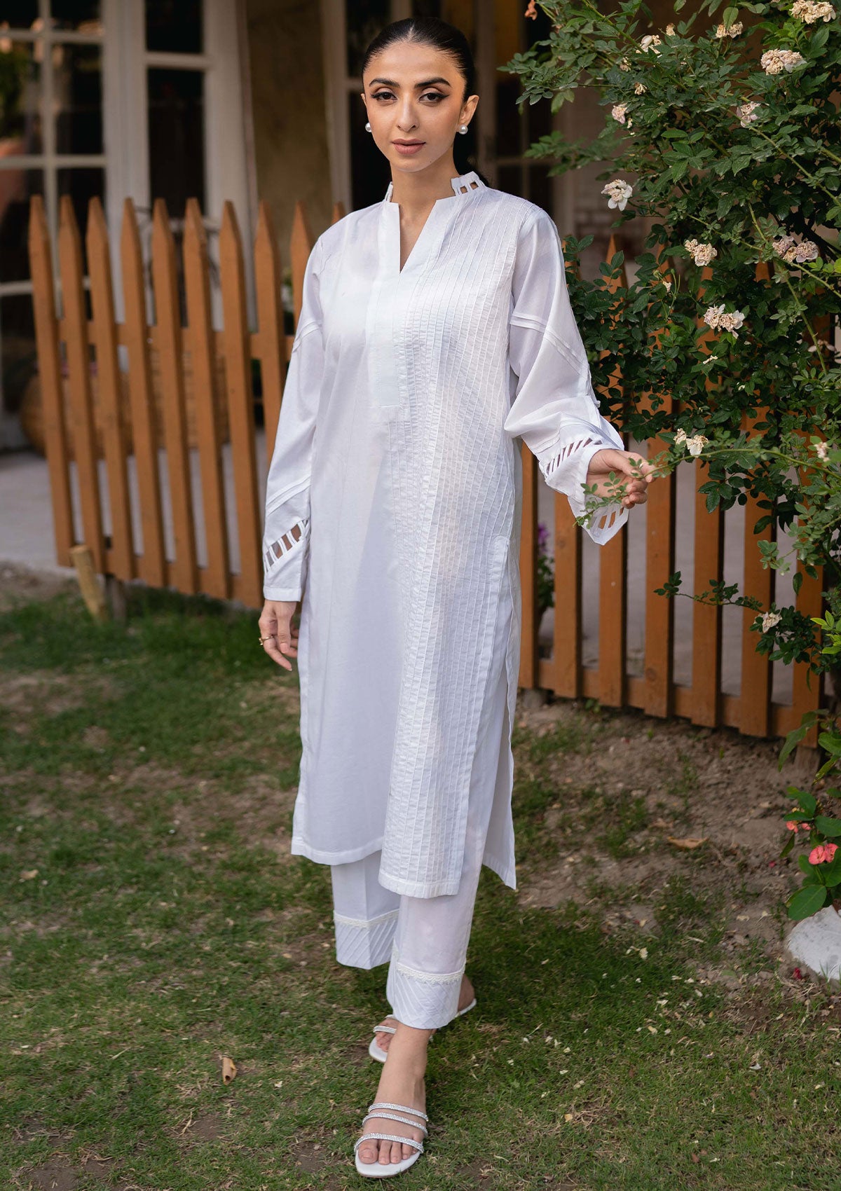 Pret Collection - Humdum - Embroidered Lawn - D#03