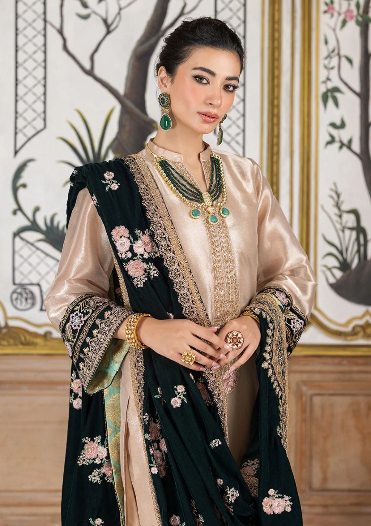 Winter Collection - Zainab Chottani - Velvet Unstitched 24 - D#3 - Sarwana