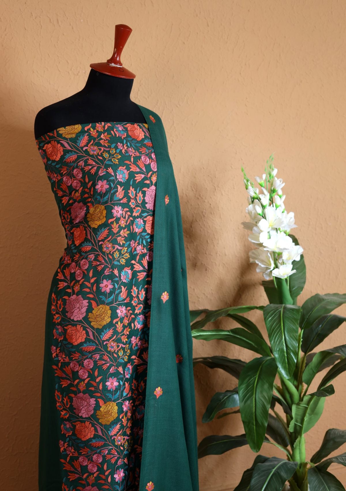 Winter Collection - Riwaj - Pashmina Embroidered Suit - Volume II - D#10 (A)