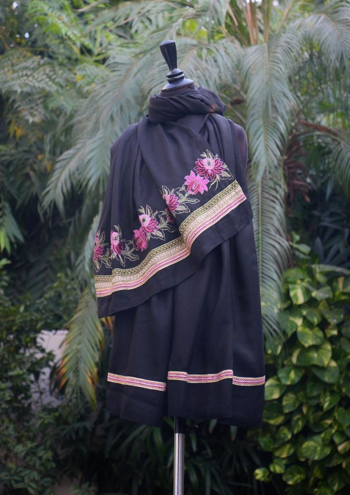 Shawl Collection - Sadias Collection - Pashmina Shawl - D#03 Black Beauty