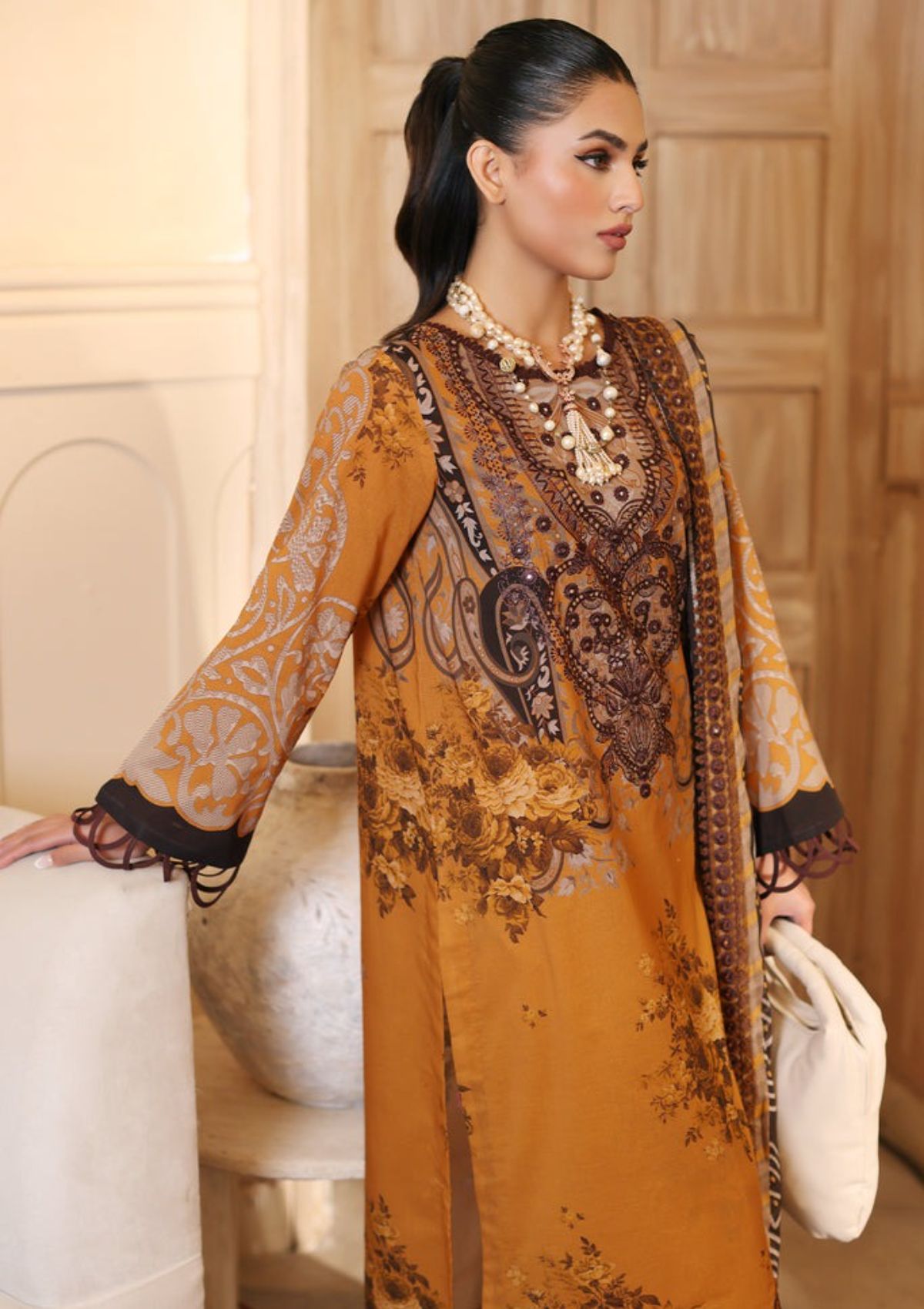 Lawn Collection - Charizma - Reem - Vol 1 - CRS24#04