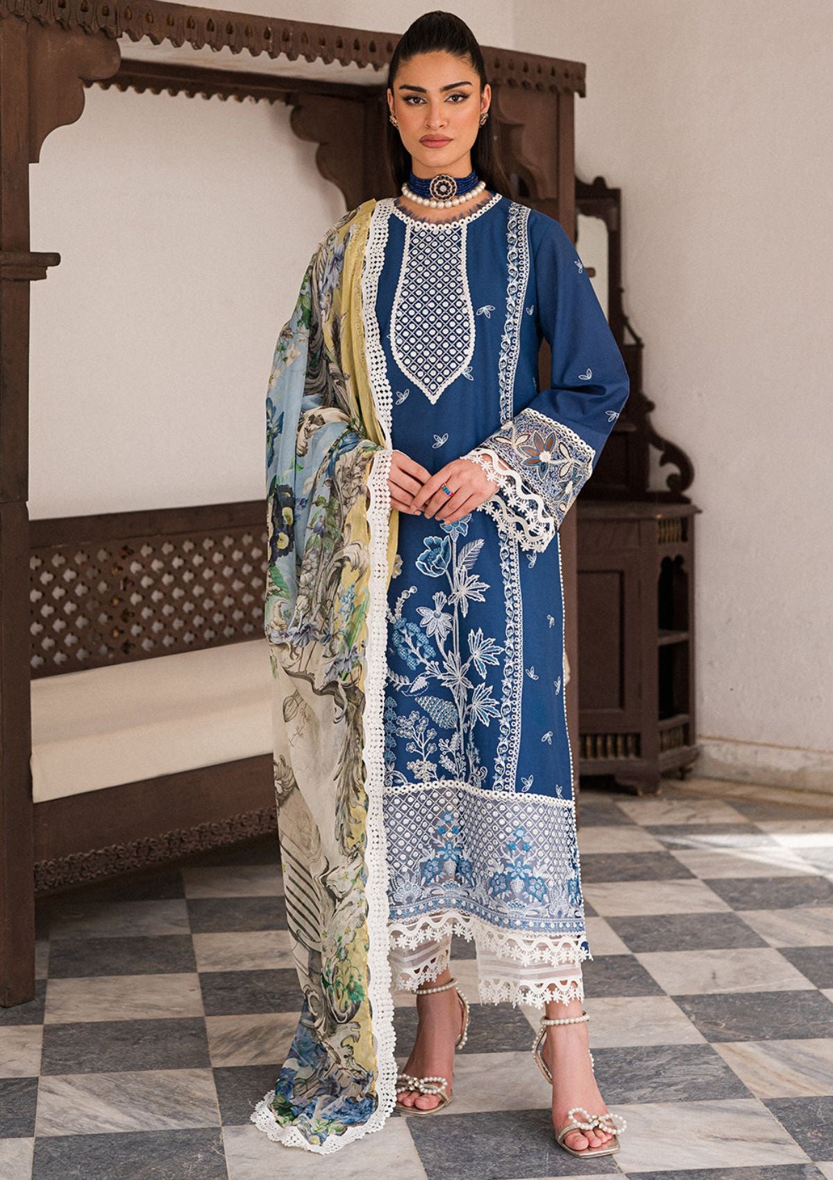 Lawn Collection - Roheenaz - Wisteria - S/S - RUN#21B (ANAHITA)