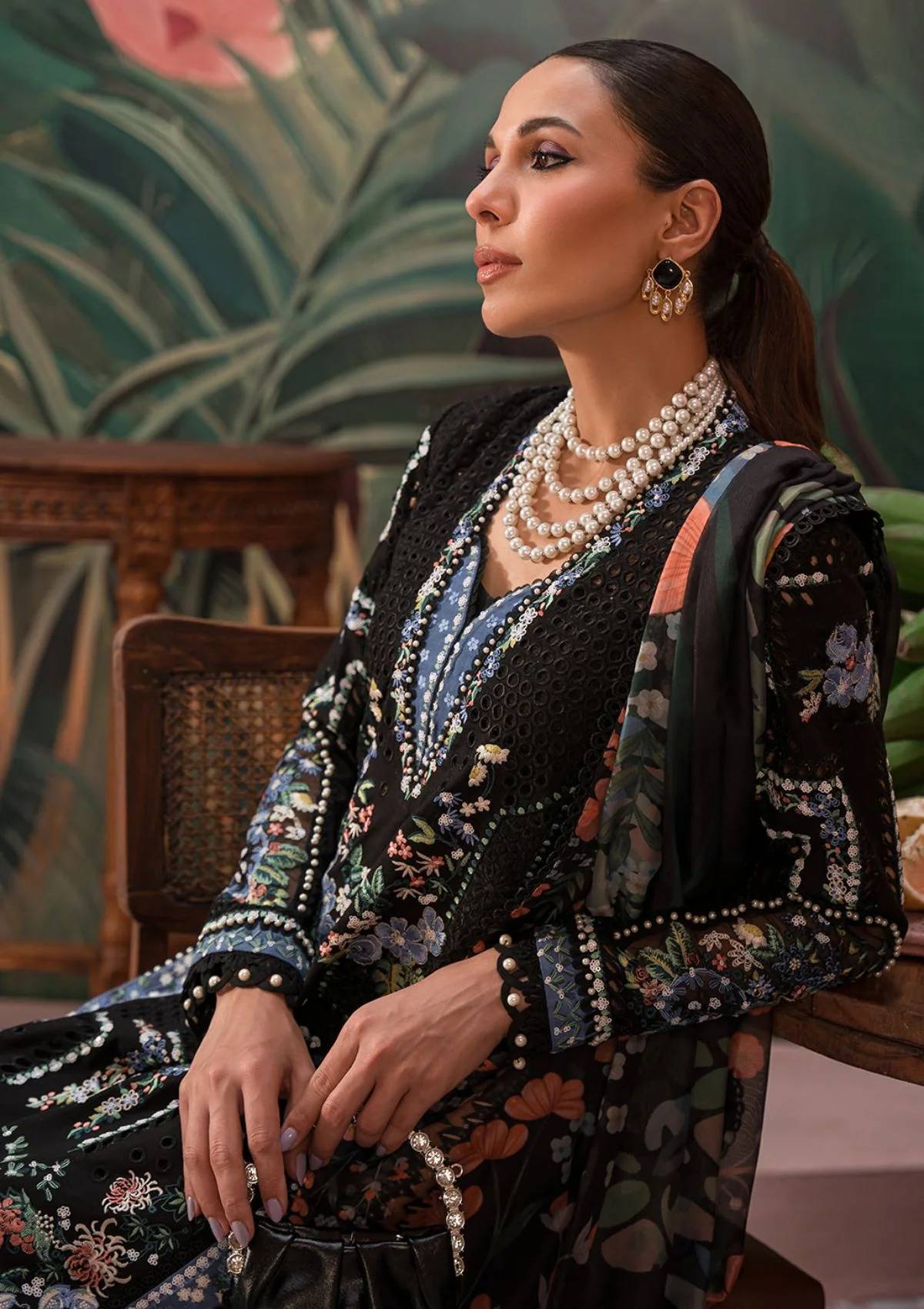 Lawn Collection - Afrozeh - The Painted Garden - Midnight Muse