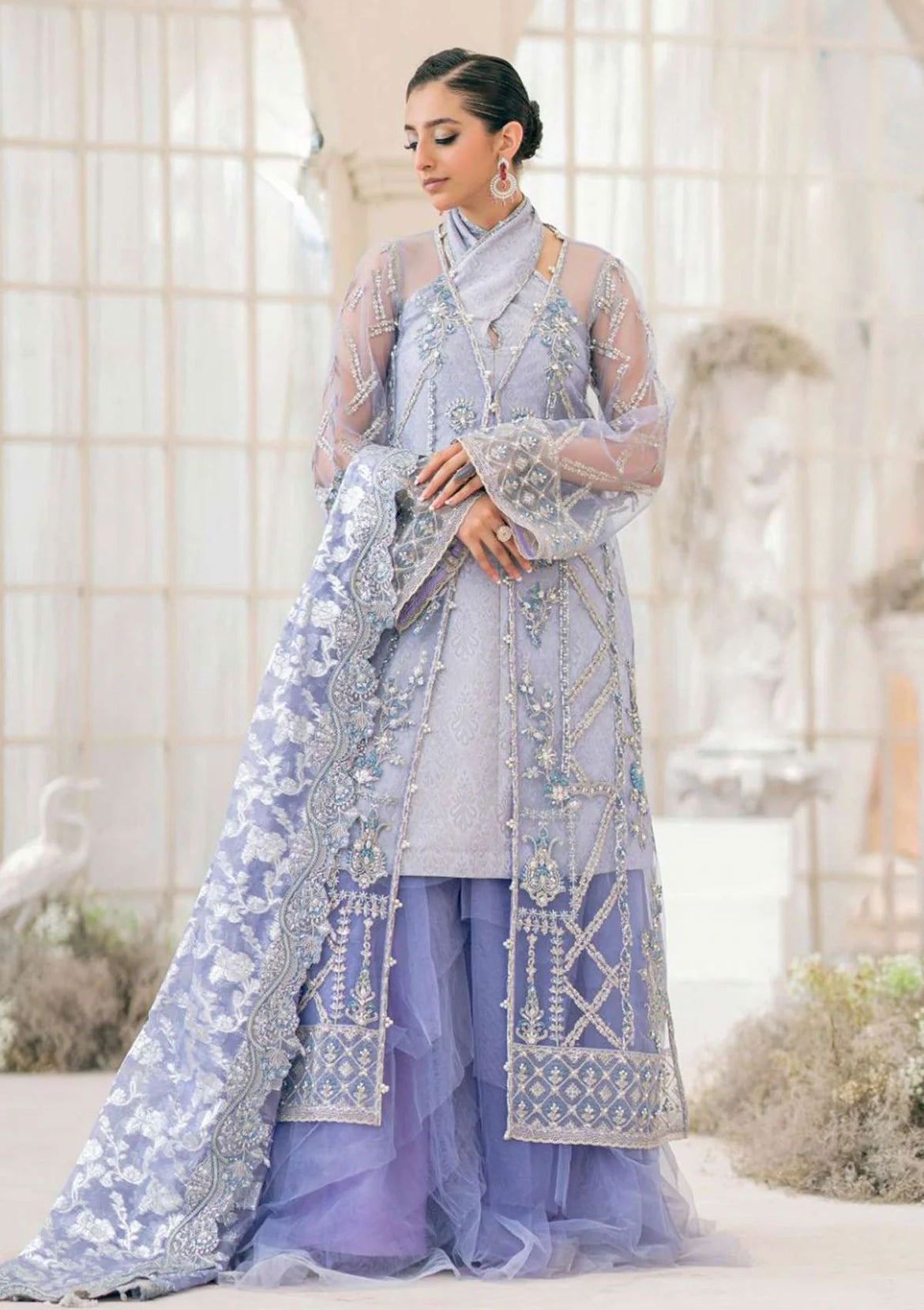 Mehndi Dresses: Crafting the Perfect Ensemble for Your Celebration  Saleem  Fabrics Traditions