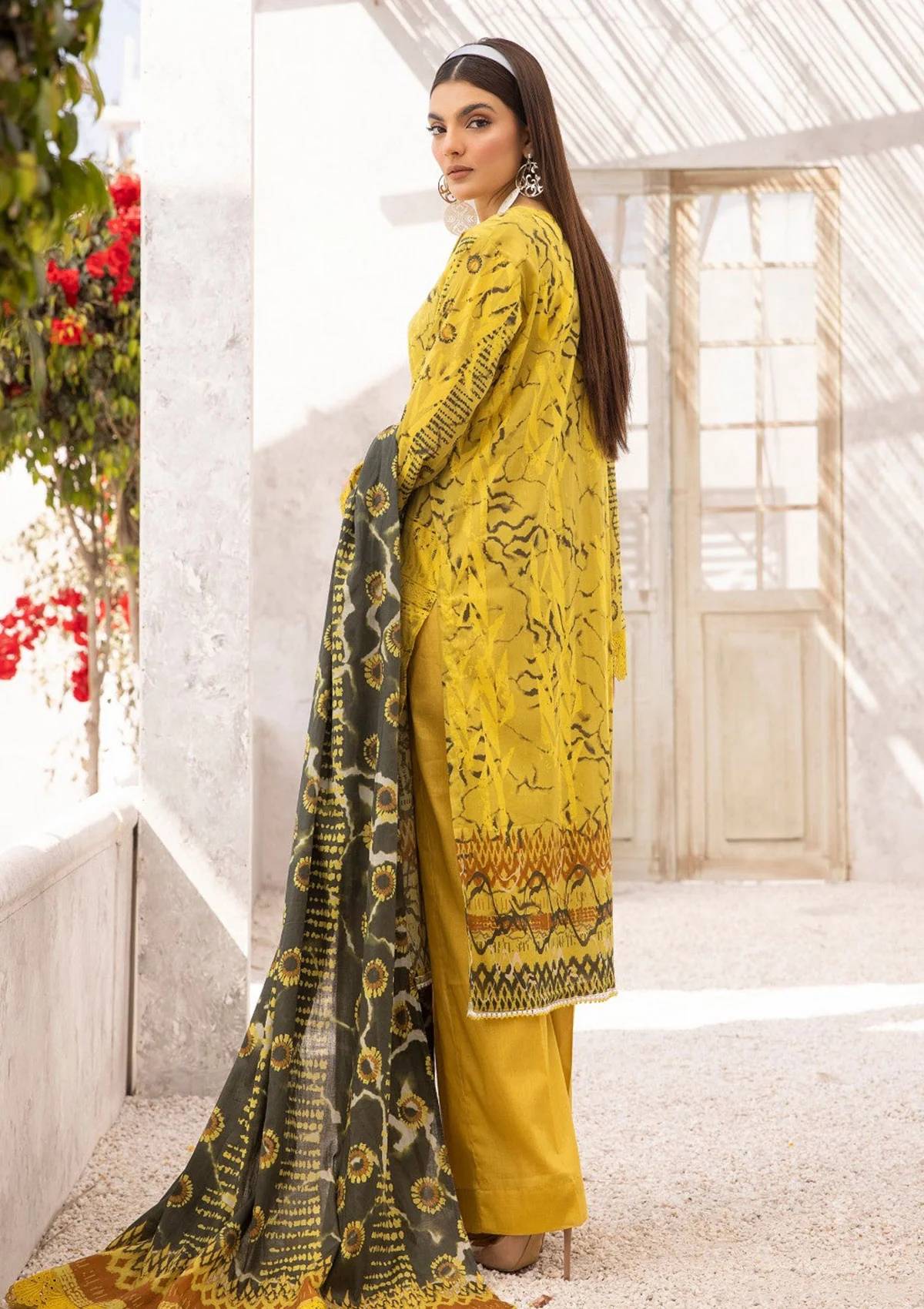 Lawn Collection - Art n Style - Monsoon Volume 1 - D#14 – Saleem Fabrics