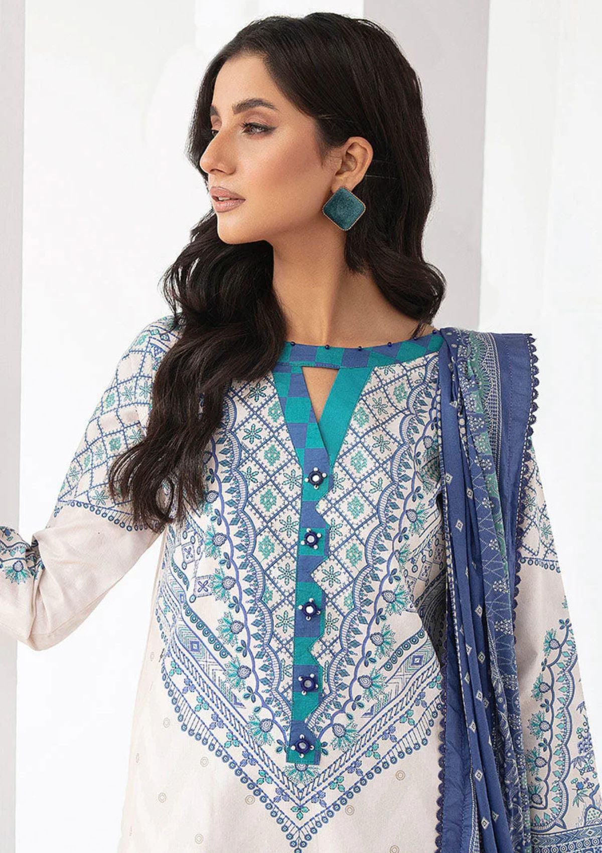 Lawn Collection - Ellena - Social Digital Printed 24 - EAS-L3-01-09