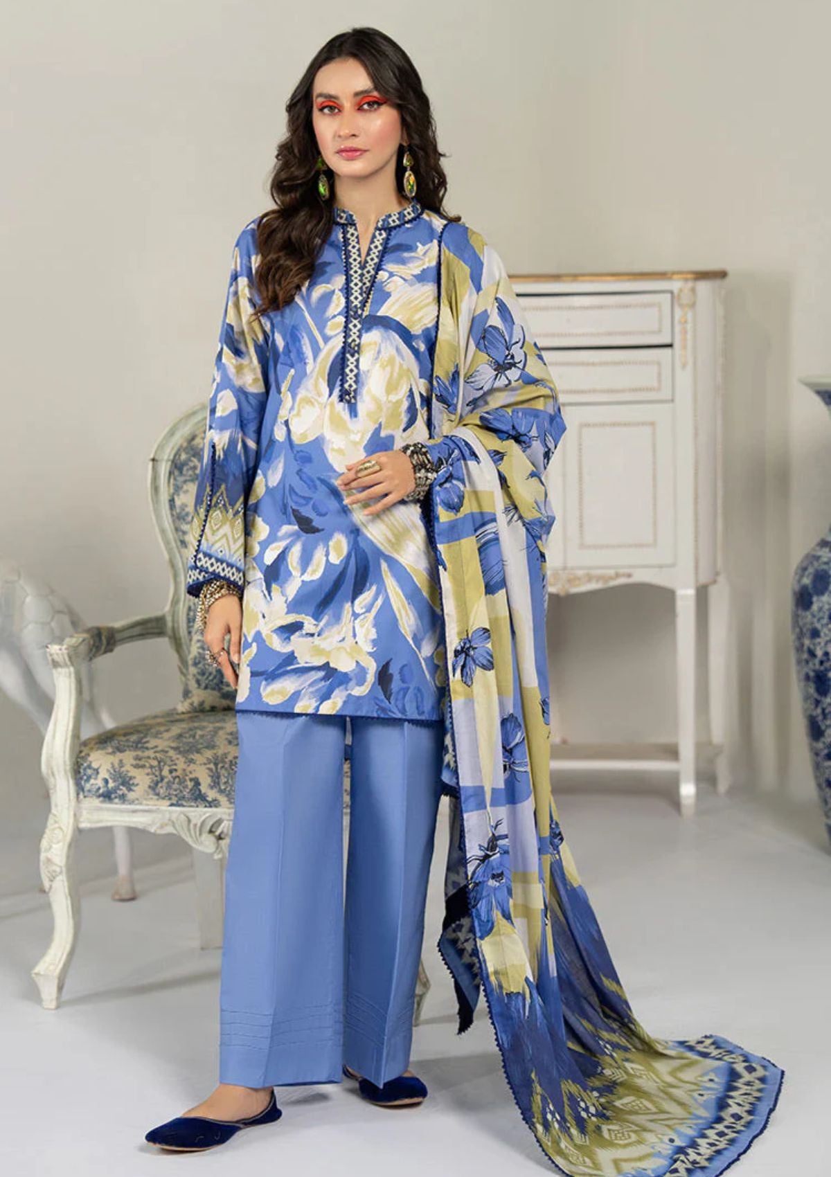 Lawn Collection - Ellena - Digital Printed 24 - EAS-L3-04-16