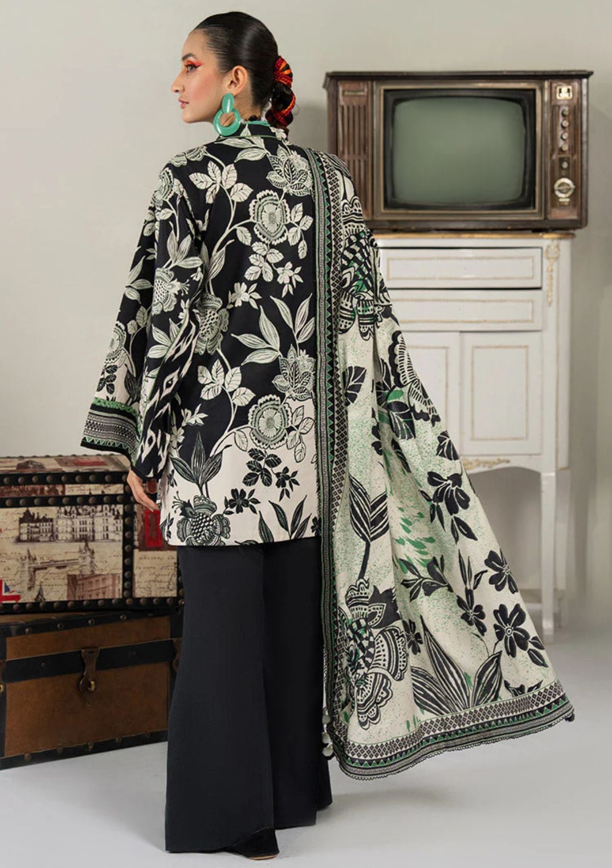 Lawn Collection - Ellena - Digital Printed 24 - EAS-L3-04-20