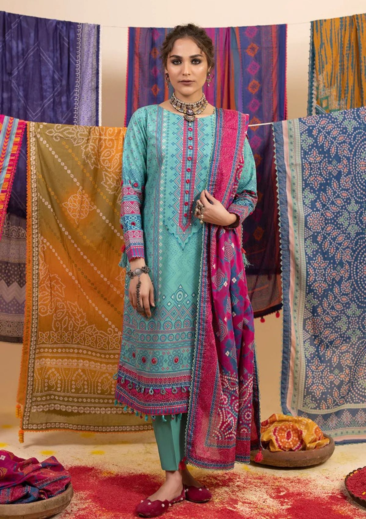 Lawn Collection - Ellena - Chunri 24 - EAS-L3-05-14