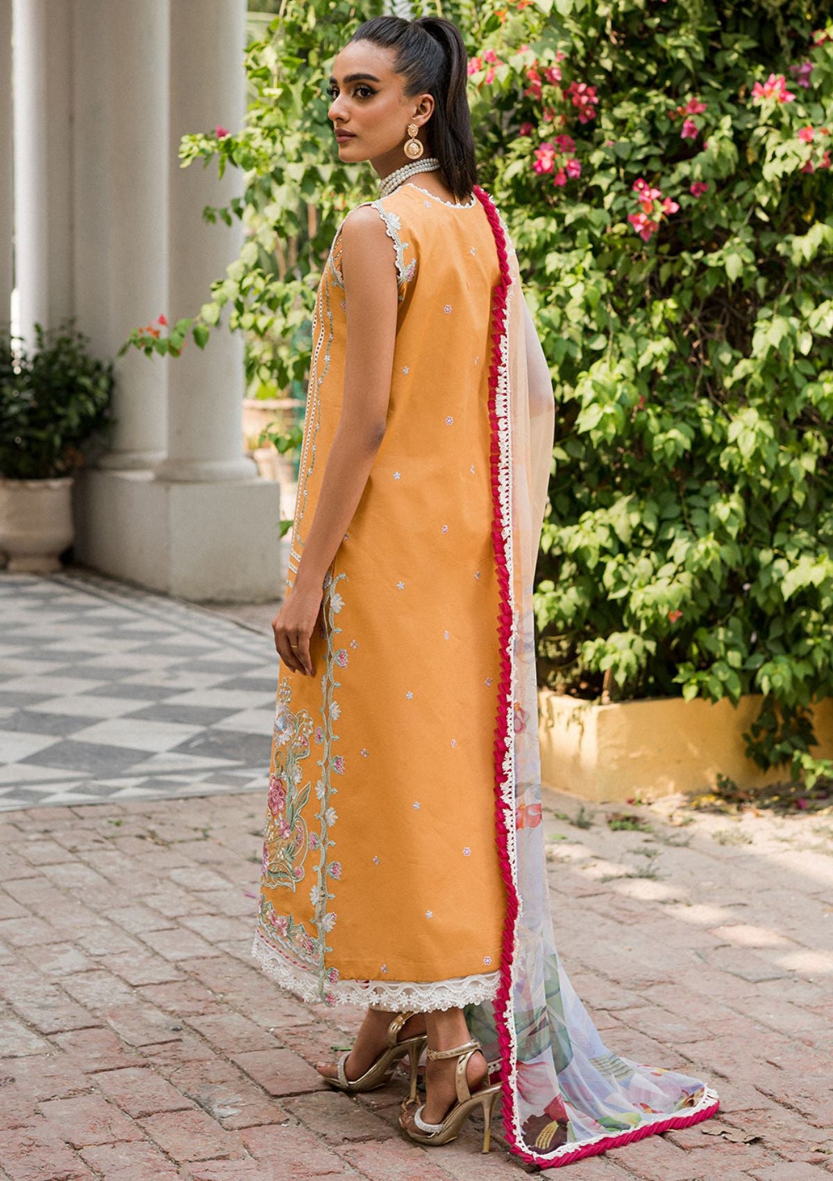 Lawn Collection - Roheenaz - Wisteria - S/S - RUN#27A (ELAHEH)