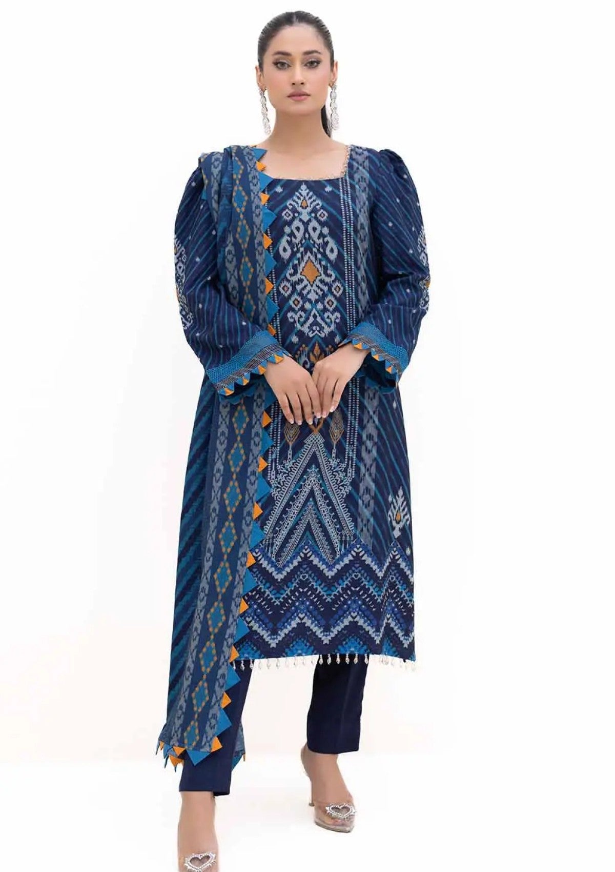 Winter Collection - Gul Ahmed - 3Pcs Unstitched 24 - DH-42003