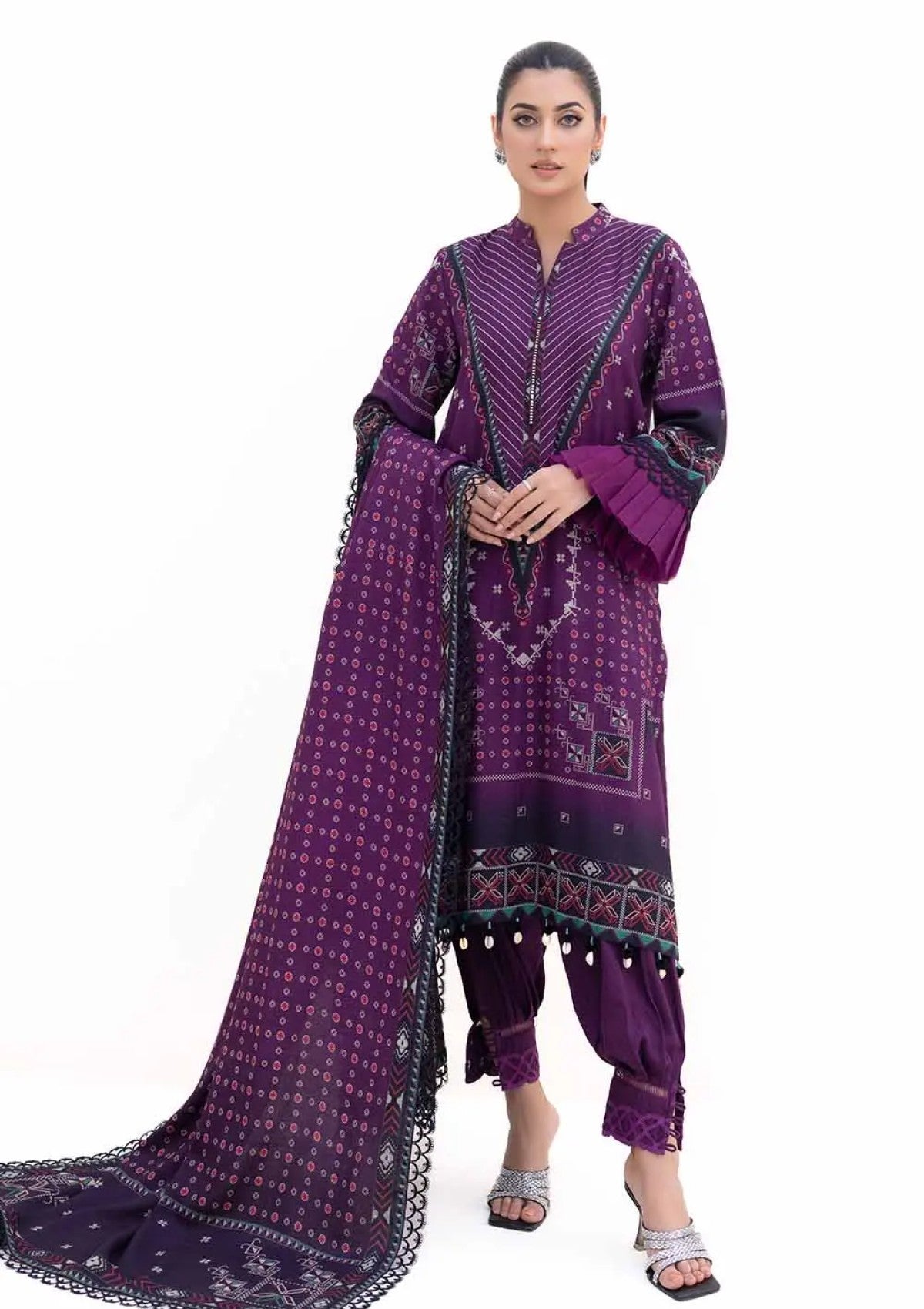 Winter Collection - Gul Ahmed - 3Pcs Unstitched 24 - DH-42008