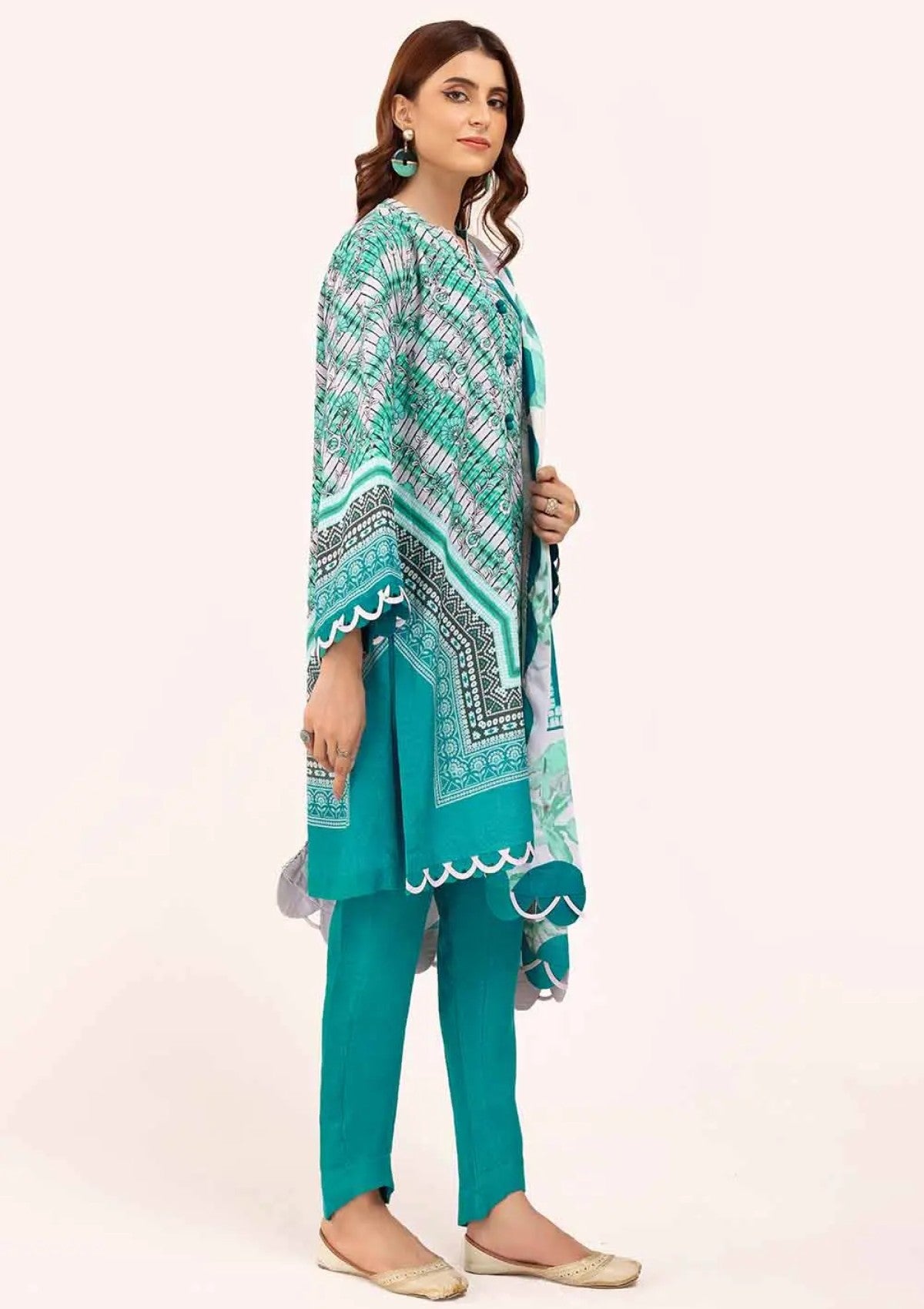 Winter Collection - Gul Ahmed - 3Pcs Unstitched 24 - AY-42003