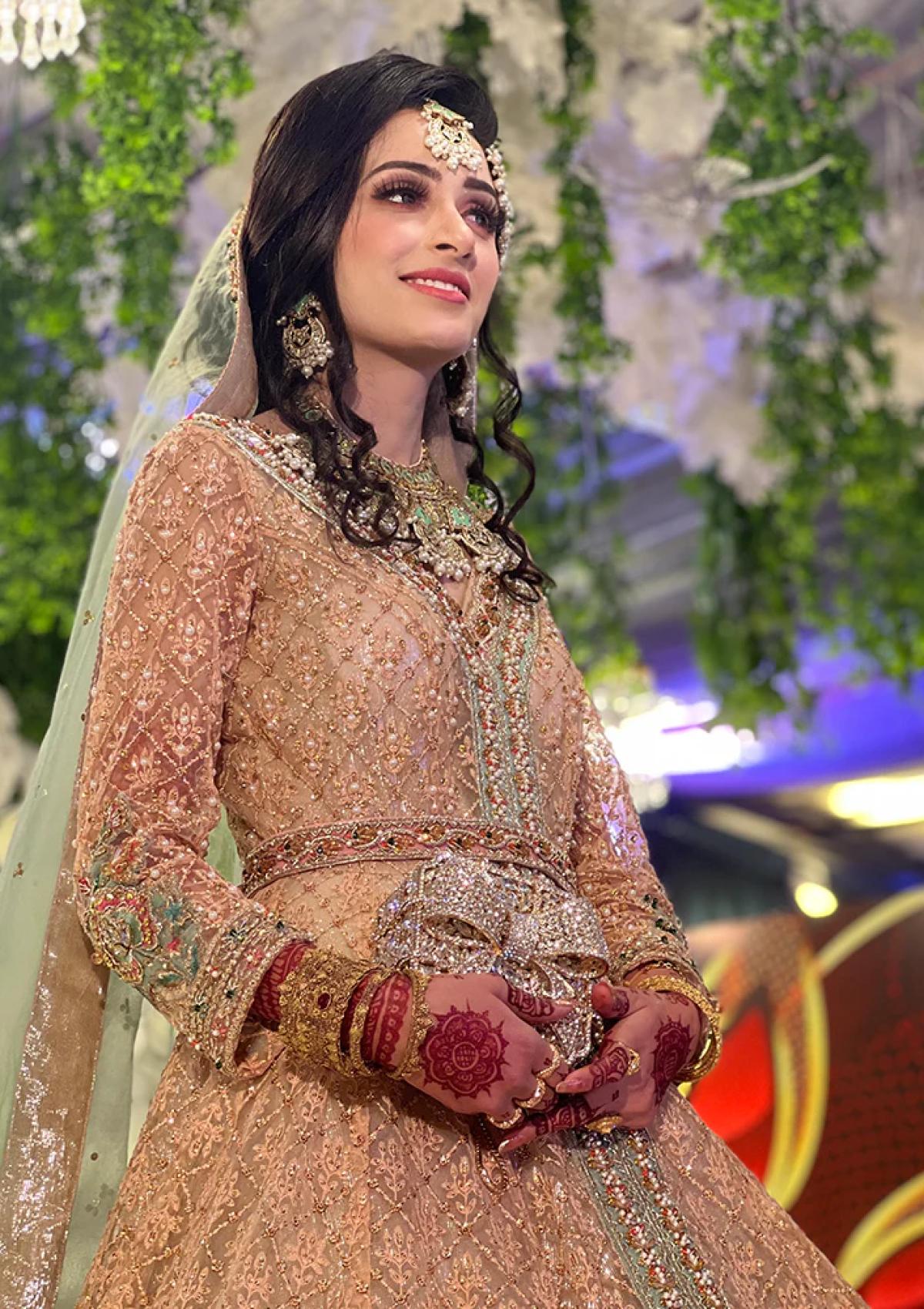 Formal Collection - Maria Osama Khan - Virsa - Shirin (00-1)