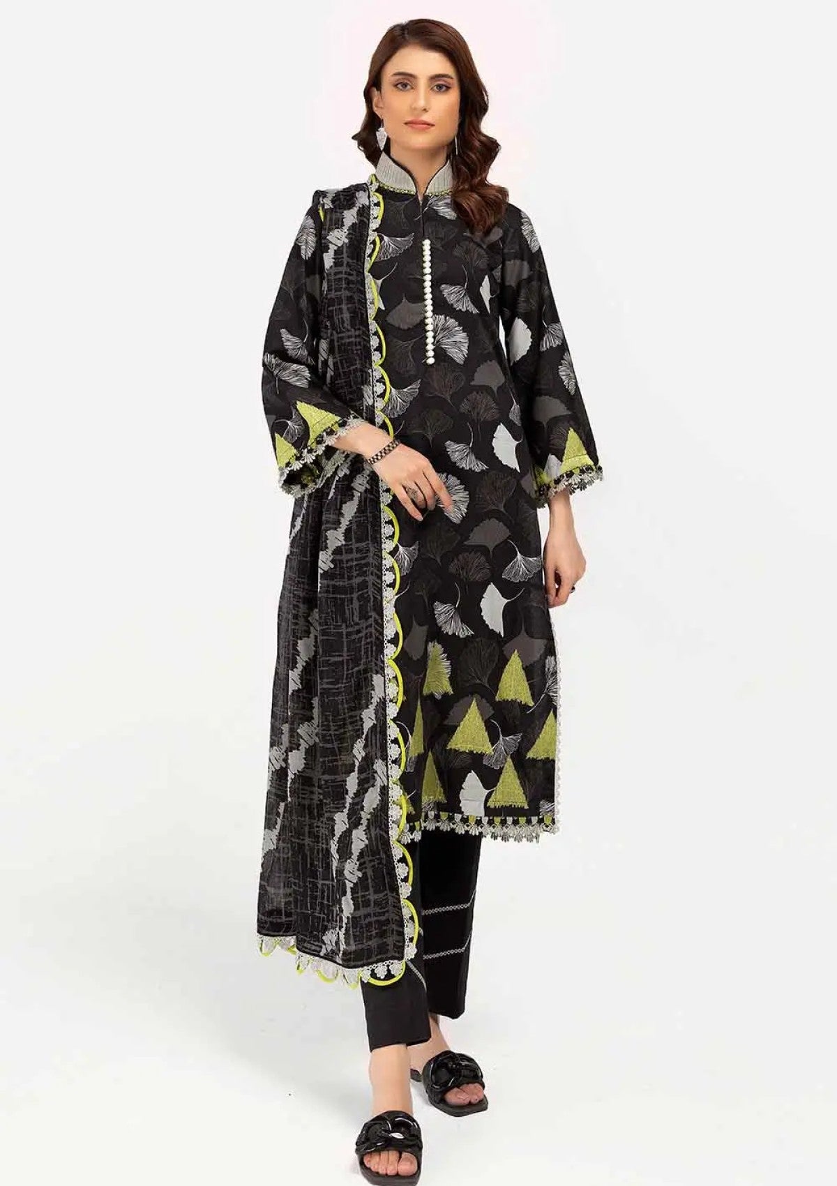 Winter Collection - Gul Ahmed - 3Pcs Unstitched 24 - CD-42007