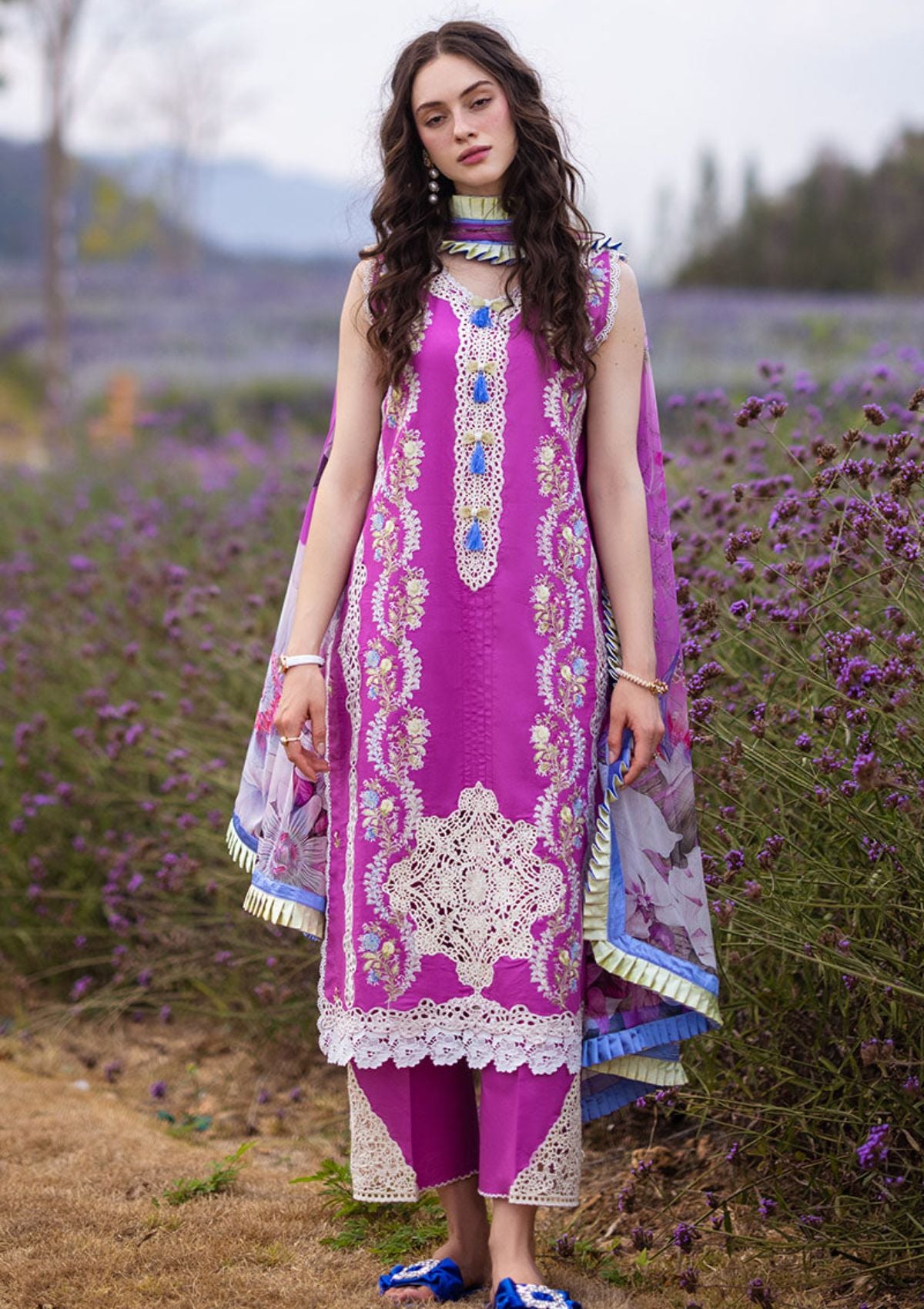 Lawn Collection - Mushq - Hemline - The Secret Garden - MH#3A