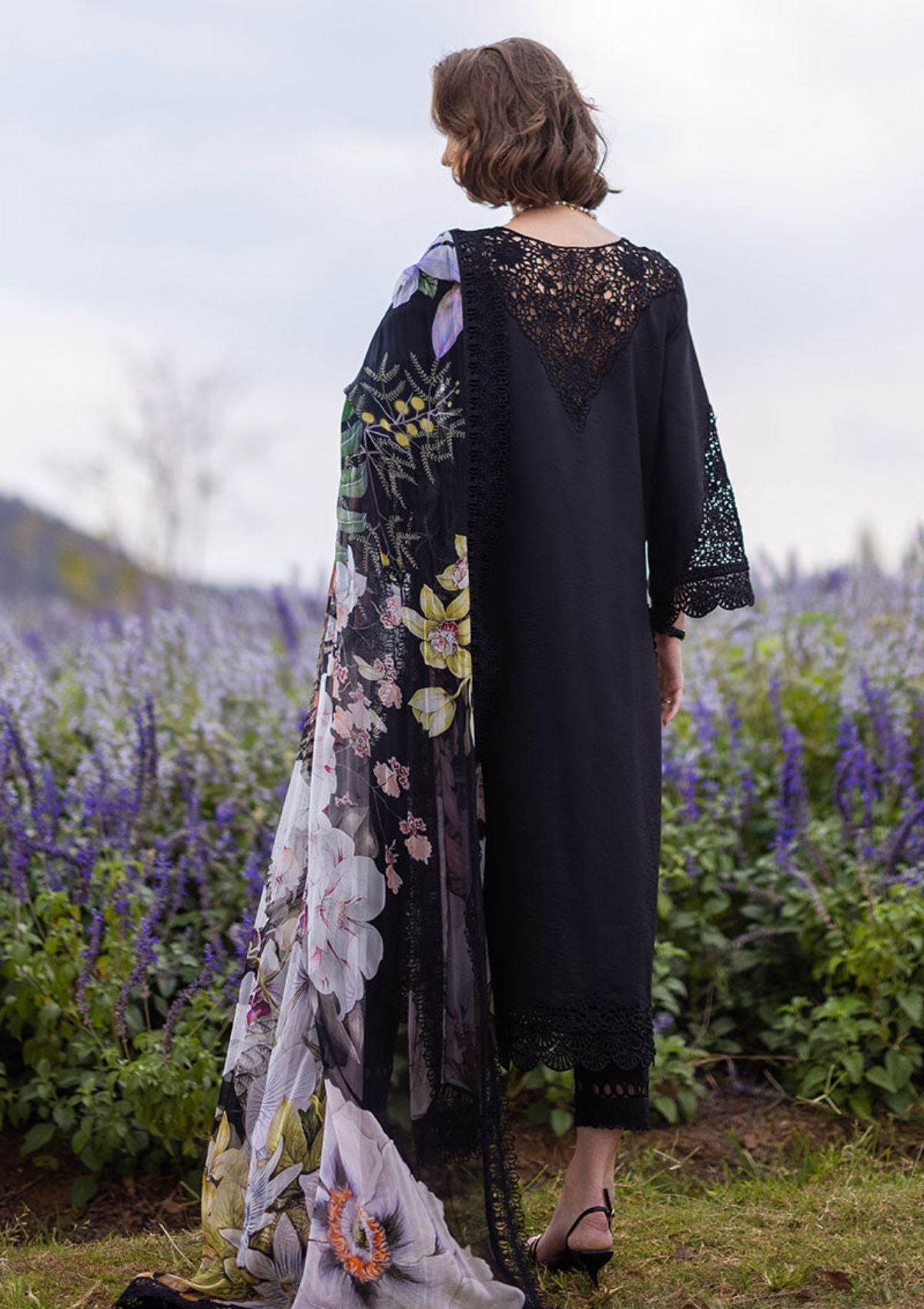 Lawn Collection - Mushq - Hemline - The Secret Garden - MH#3B