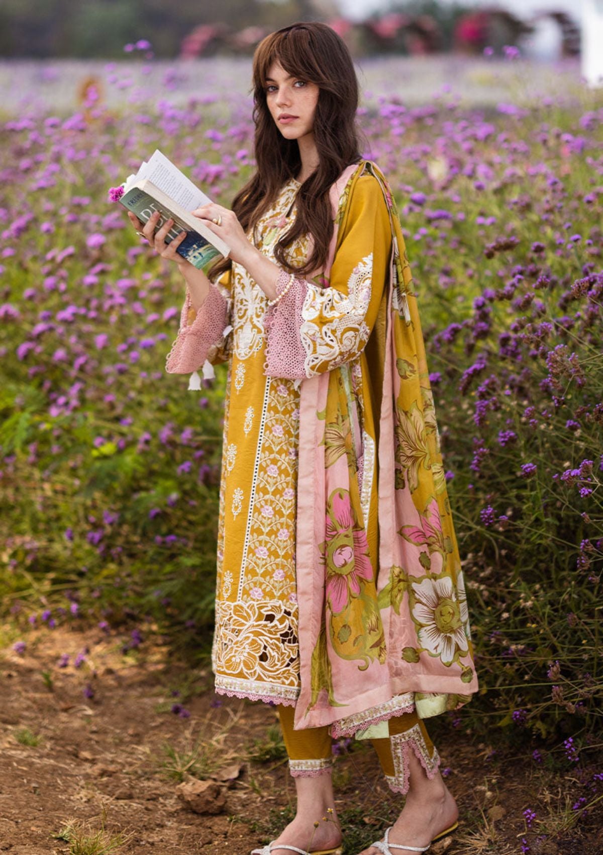 Lawn Collection - Mushq - Hemline - The Secret Garden - MH#4B