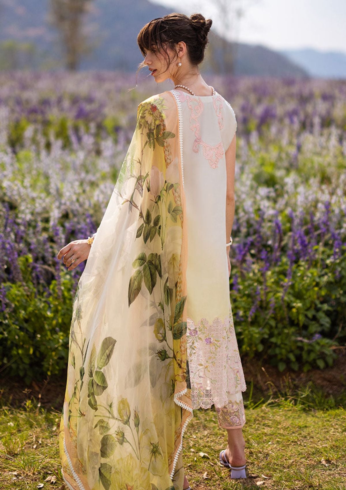 Lawn Collection - Mushq - Hemline - The Secret Garden - MH#5B