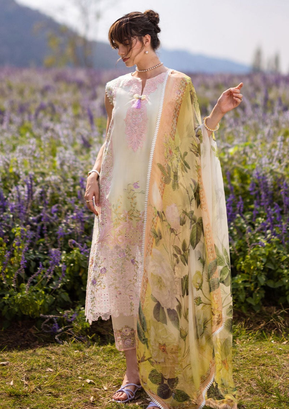 Lawn Collection - Mushq - Hemline - The Secret Garden - MH#5B