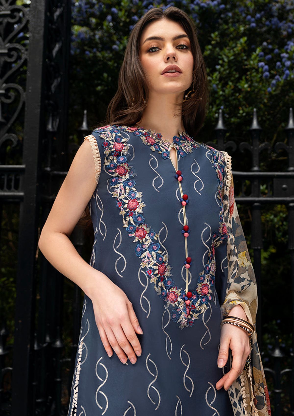 Lawn Collection - Mushq - Hemline Odyssey - HMC#03 - PETALE SYMPHONY