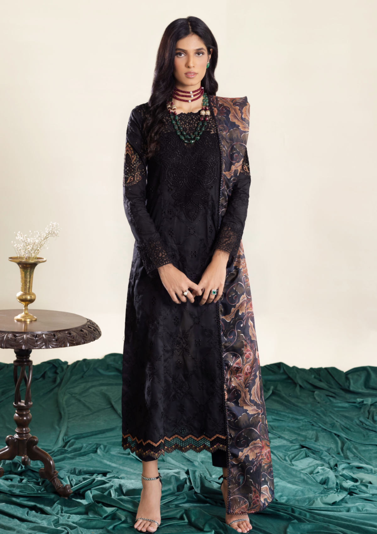 Lawn Collection - Iznik - Aashiaan - Festive - AL#10 DAISHA