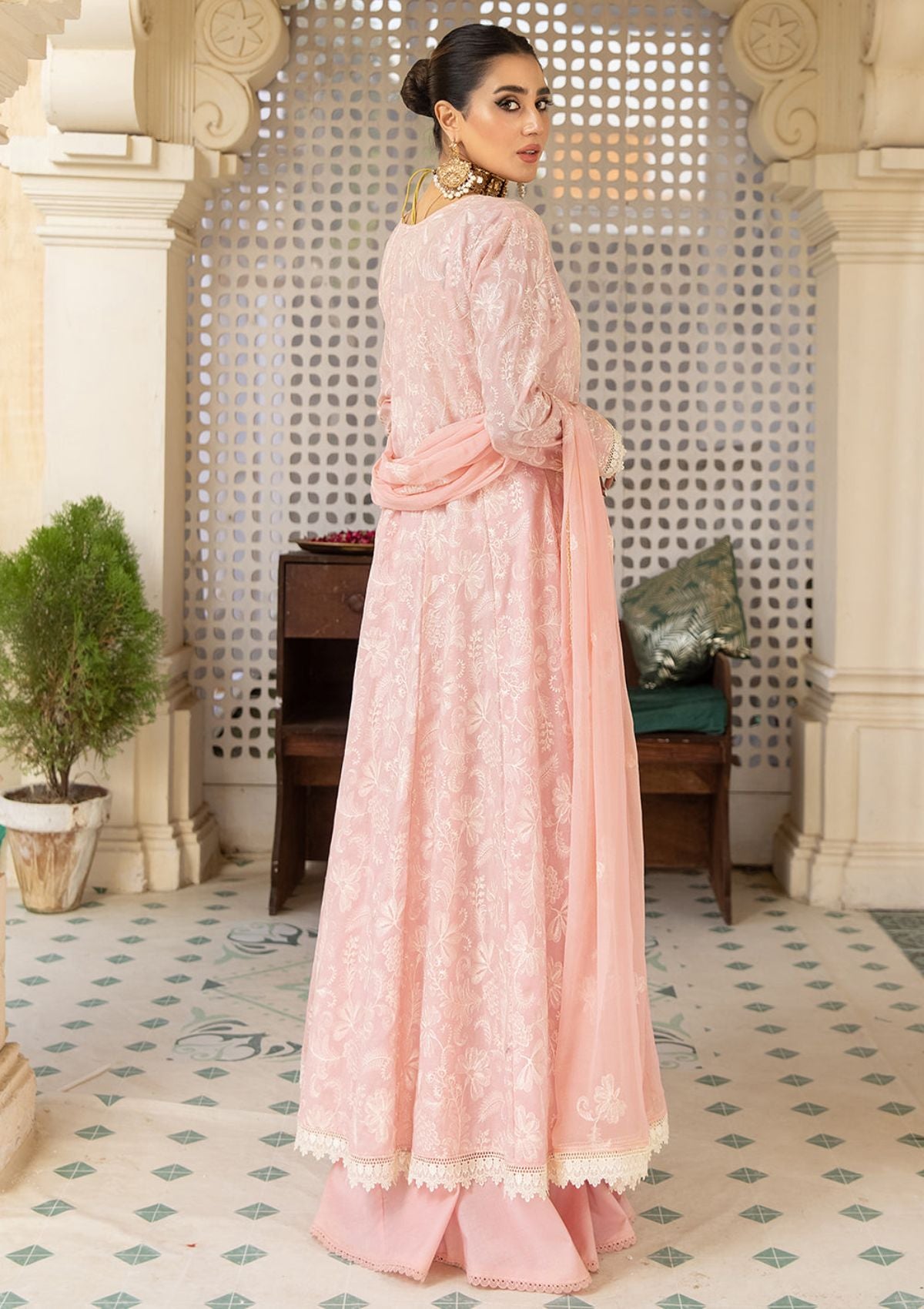 Lawn Collection - Mahnur - Mehr e Mah - MM#08