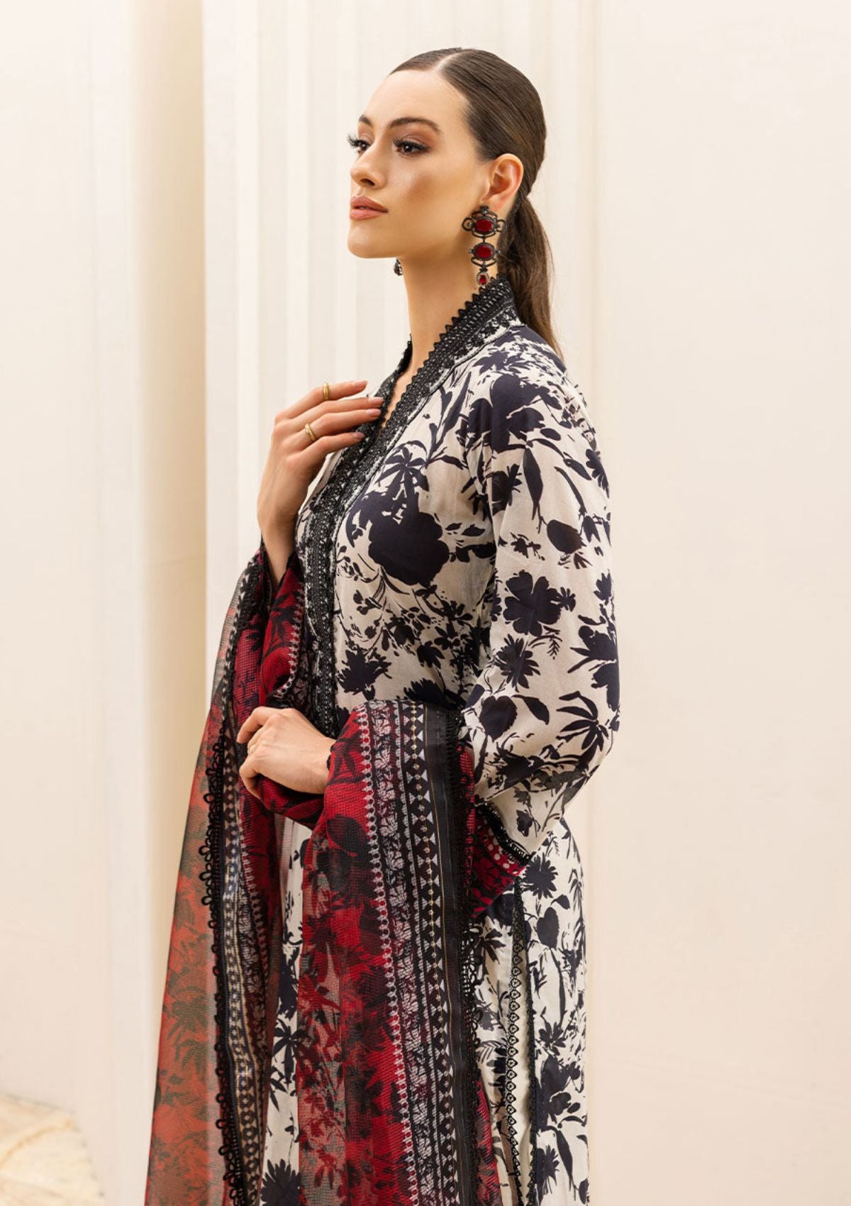 Lawn Collection - Zainab Chottani - Tahra - ZCT#5B- MYSTI PEONY