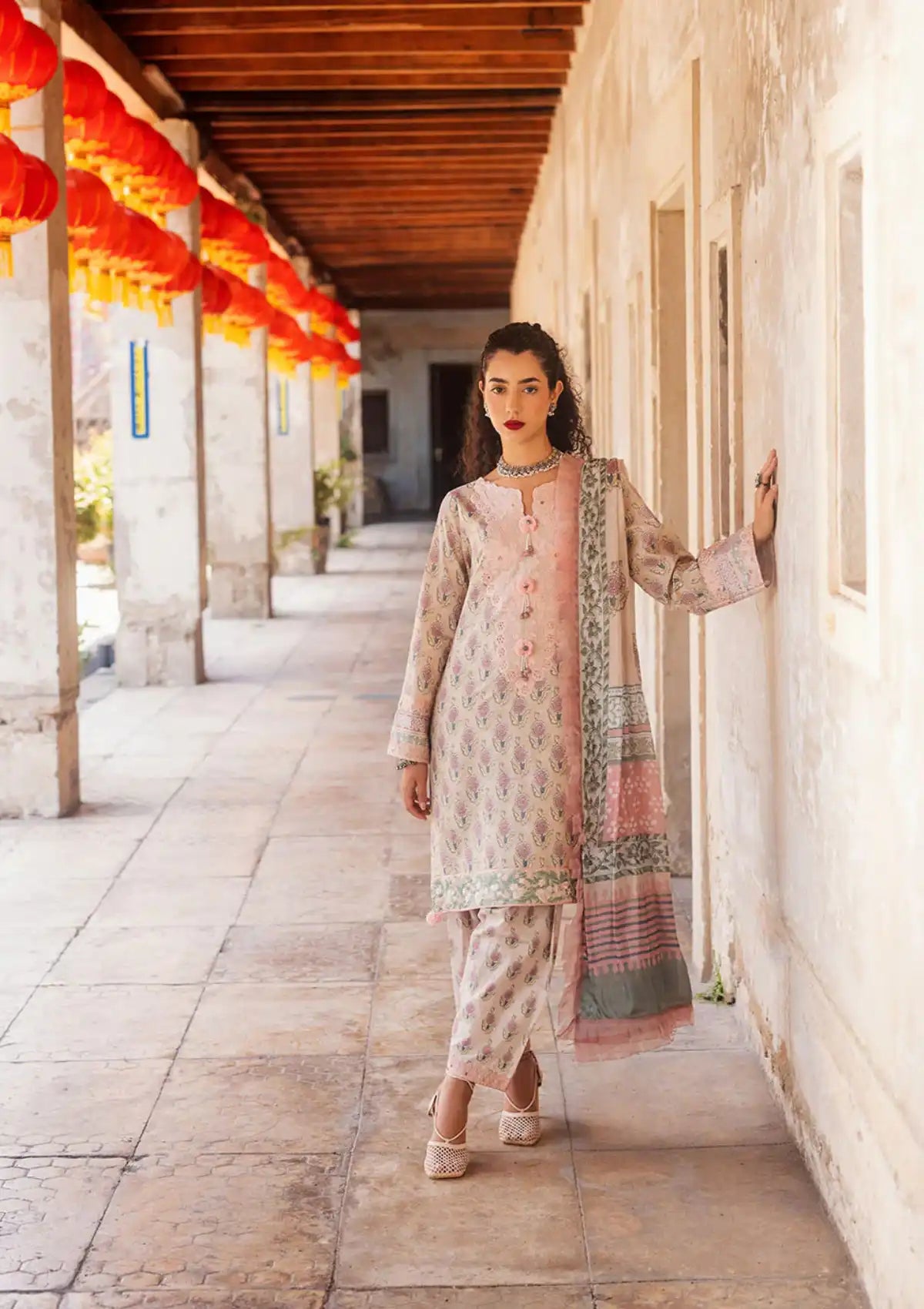 Lawn Collection - Roheenaz - Taneez - RT24#10 - A - Vesta