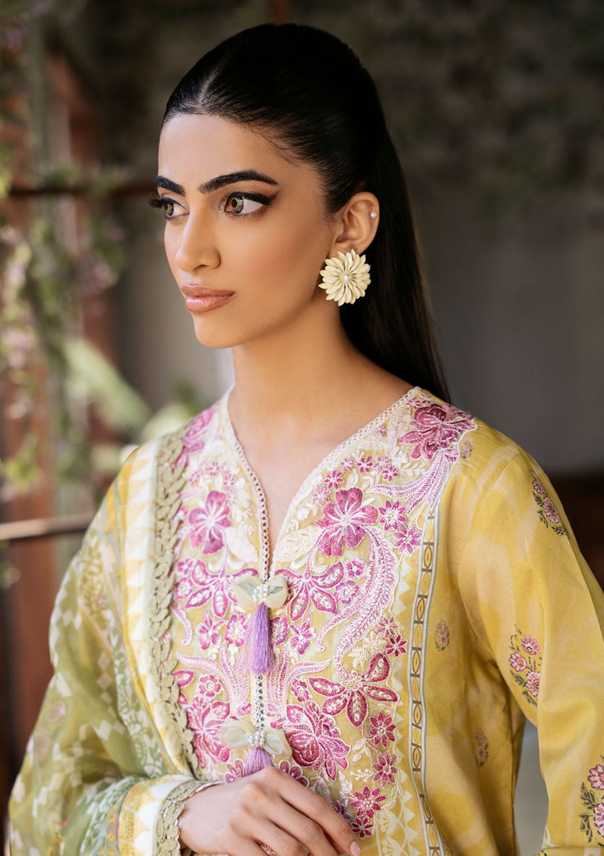 Lawn Collection - Roheenaz - Flora - Printed - RNP#7B - Mystique